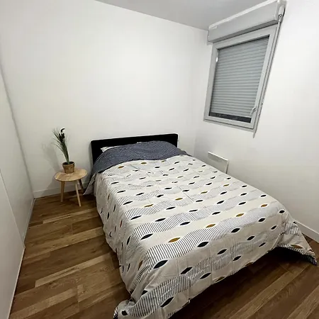 Felicita Apartment *