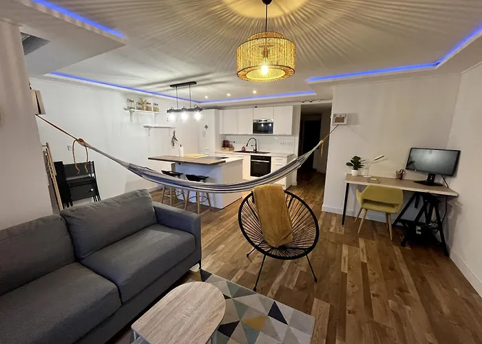 Le Felicita- T2 - Parking - Piscine 公寓 *